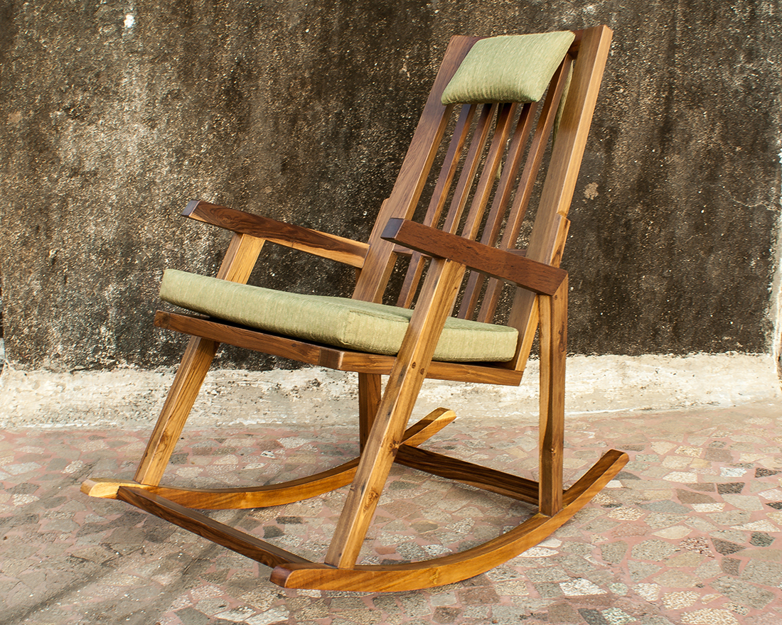 T1-Rocking-Chair
