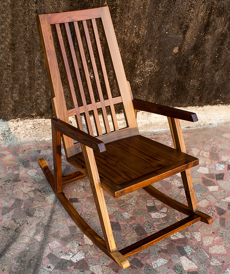 T1-Rocking-Chair
