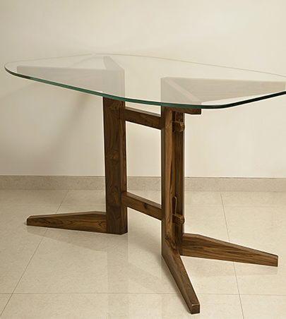 GT2 Dining Table