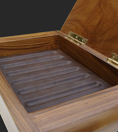 TL1 Cigar Box